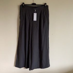 Eileen Fisher woven tencil grain grey wide leg S